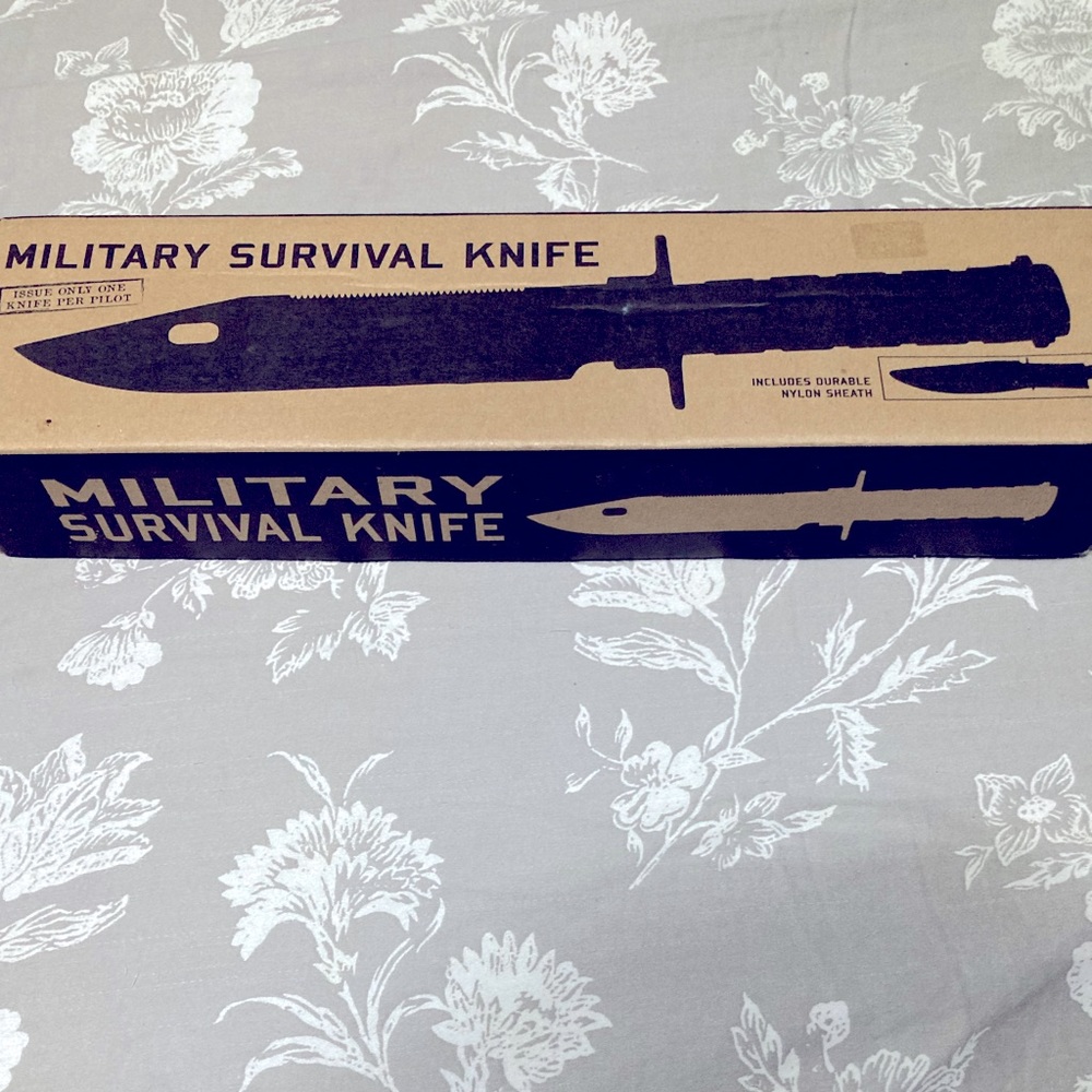New in box military survival knife
